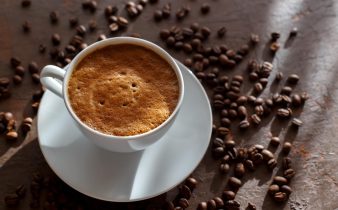 café